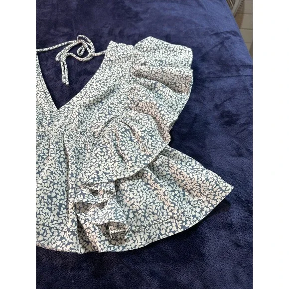 Vestique Top Blouse Size S Double Ruffle  Sleeves White Blue Floral - Picture 11 of 15